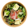 Ensalada de Brie, jamón serrano, nueces y vinagreta de Módena