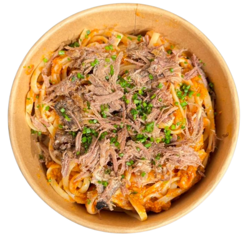 Tagliatelle con meloso de ternera