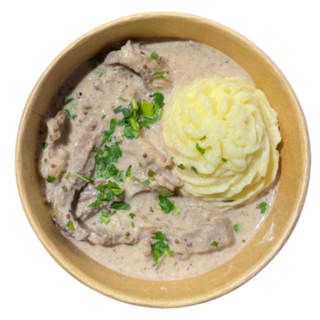 Ternera Strogonoff con puré de patata