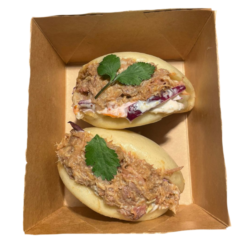 Baos de carn metxada i coleslaw