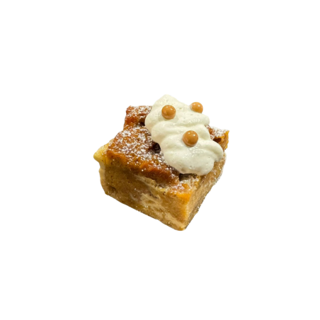 Pudding de carrot cake con chantilly