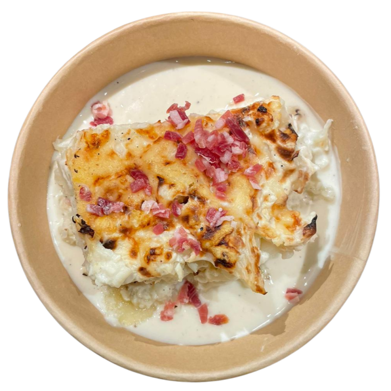 Coliflor amb beixamel gratinada i encenalls de pernil