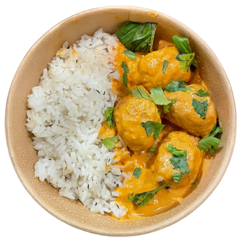 Mandonguilles de peix amb salsa Singapur i arròs basmati