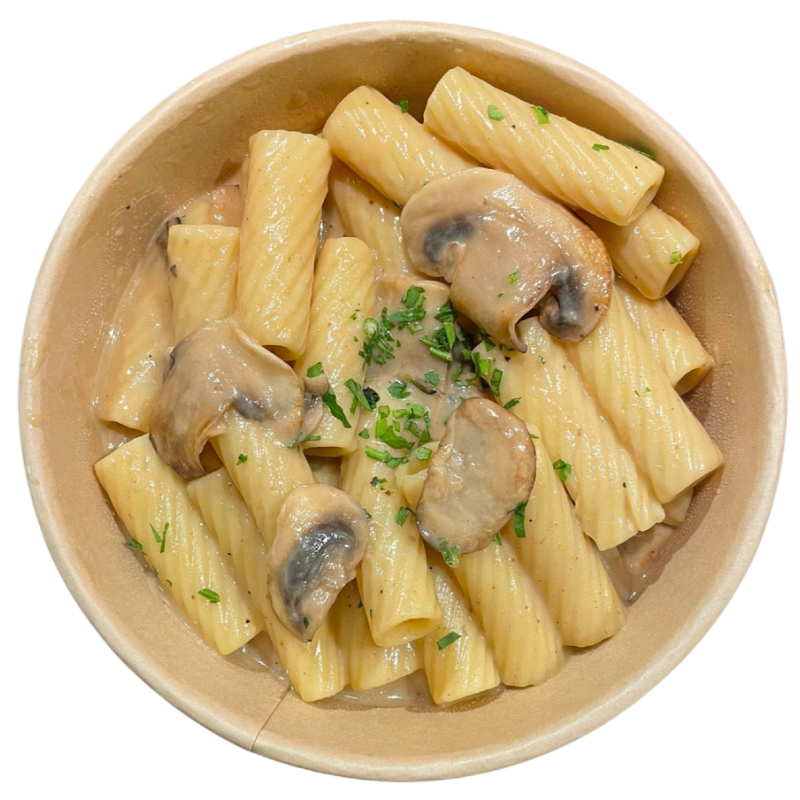 Rigatoni amb salsa de vedella i xampinyons