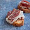 Crostinis de jamón serrano