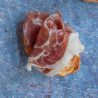 Crostinis de jamón serrano