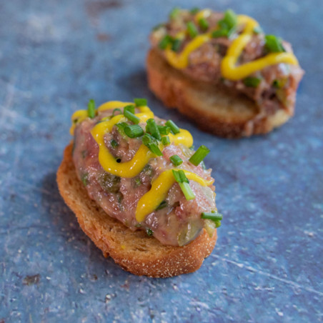 Crostini de steak tartar