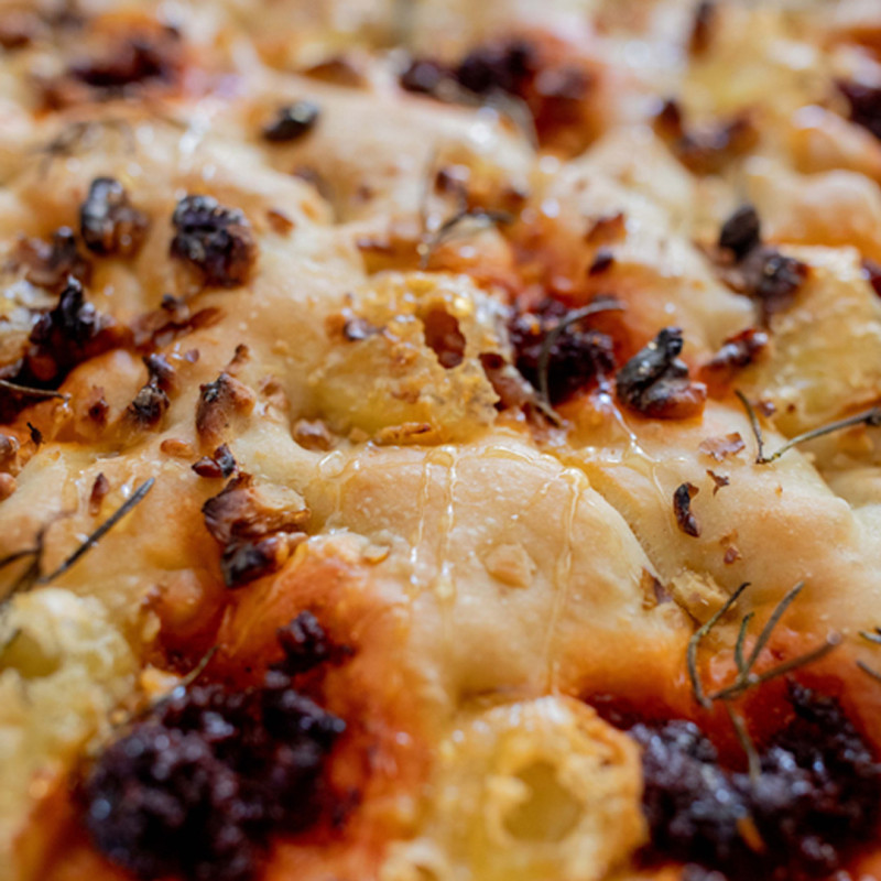 Focaccia Sobrassada i nous