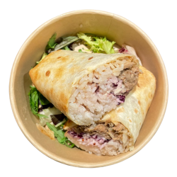 Wrap de pulled pork, coleslaw y salsa barbacoa